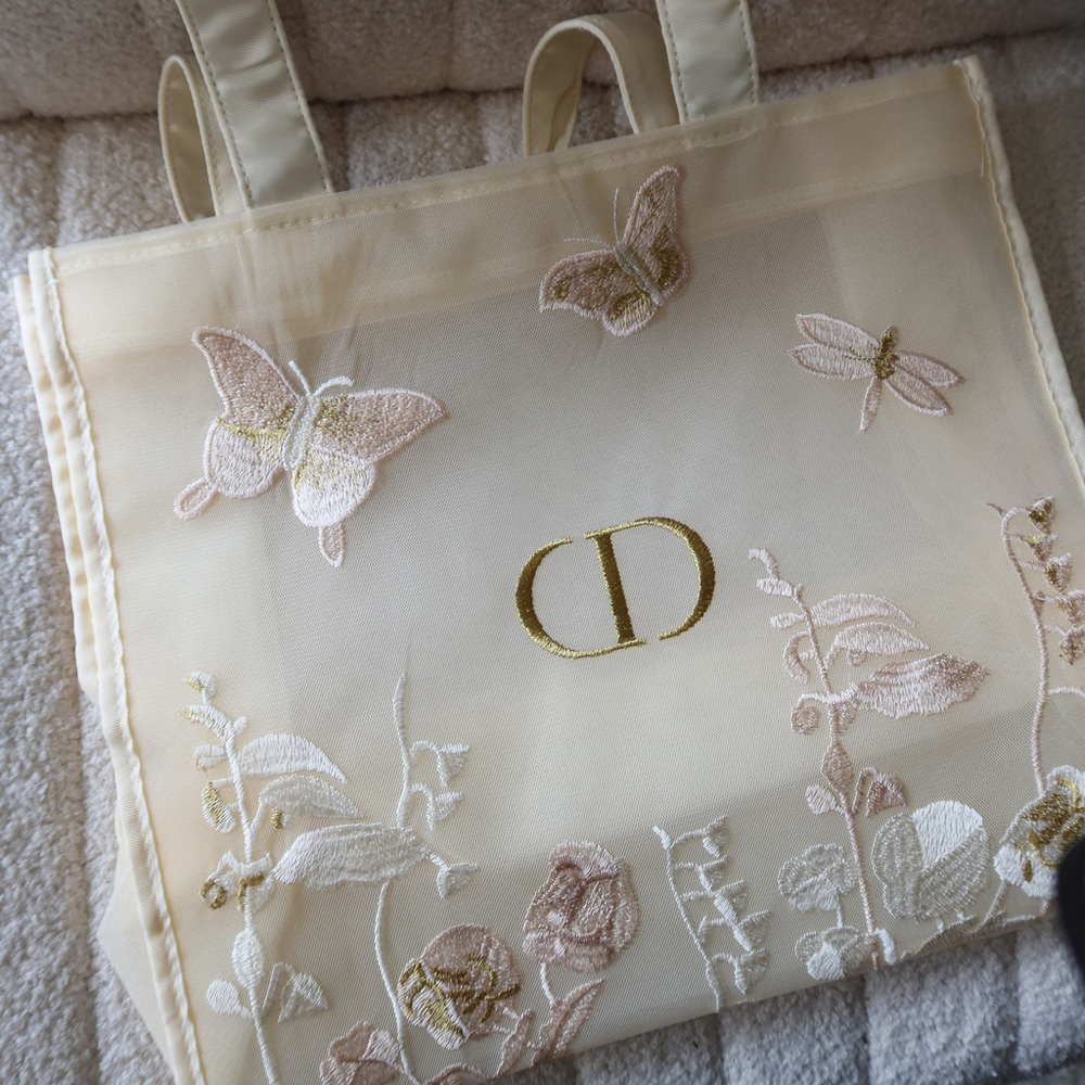 DIOR Butterfly Embroidered Mesh Tote Bag GWP - Picture 5 of 14